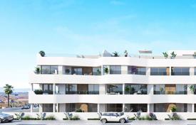 Frontline golf penthouses with 3 bedrooms and private solarium in La Serena Golf, Los Alcazares for 389,000 €