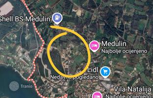 Land plot 600 m² in Medulin for 210,000 €