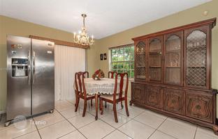 3-bedroom house 117 m² in Miami Gardens for $485,000