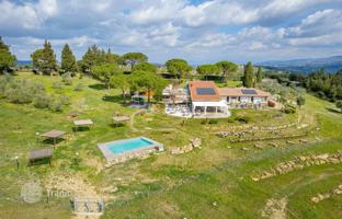 9-bedroom villa in Greve in Chianti for 2,780,000 €