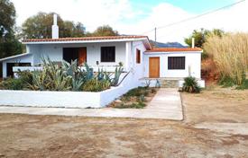 Charming house with an olive grove right on the seafront in Lakonia, Peloponnese, Greece for 330,000 €