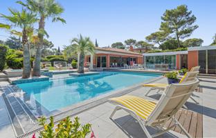 4-bedroom villa in Mougins for 1,840,000 €