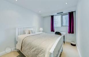 5-bedroom apartment in Wellesley Street East for C$994,000
