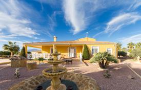 Villa with a garden, a swimming pool and a garage, Crevillent, Orihuela, Alicante, Spain for 515,000 €