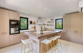 6-bedrooms detached house in Saint-Tropez, France for 30,000 € per week