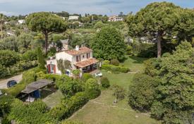 5-bedrooms detached house in Cap d'Antibes, France for 3,100,000 €