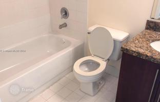 3-bedroom apartments in condo 113 m² in Plantation for $359,000