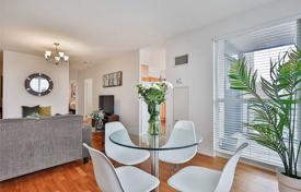 Apartment – Etobicoke, Toronto, Ontario,  Canada for C$1,014,000