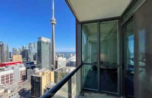 4-bedroom apartment in Blue Jays Way for C$1,067,000