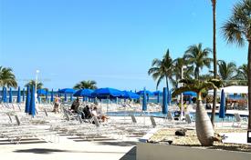 Condo – Hallandale Beach, Florida, USA for $479,000