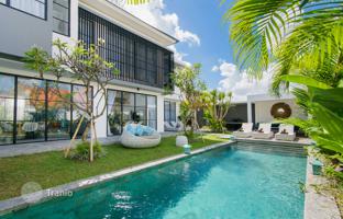 4-bedroom villa 300 m² in Tibubeneng for $500,000