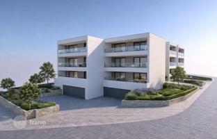 Land plot 1,500 m² in Umag for 375,000 €