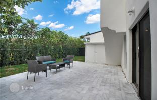 4-bedroom house 271 m² in Miami Beach for $2,995,000