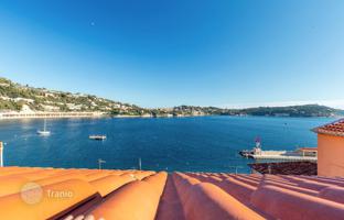 1-bedroom penthouse 100 m² in Villefranche-sur-Mer for 695,000 €