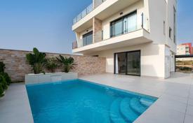 New semi-detached villas with sea views at 700 meters from the beach, Guardamar, Spain for 434,000 €