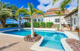 6-bedroom villa 450 m² in Barrio Los Menores for 1,180,000 €