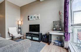Apartment – York, Toronto, Ontario,  Canada for C$802,000