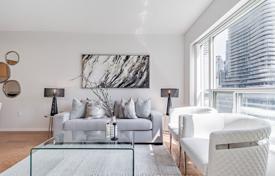 Apartment – Bay Street, Old Toronto, Toronto,  Ontario,   Canada for C$935,000