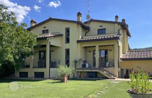 5-bedroom country house 500 m² in Arezzo for 1,650,000 €