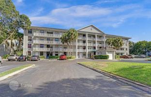 2-bedroom apartments in condo 129 m² in Davie for $389,000