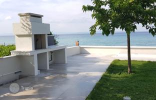 4-bedroom villa 120 m² in Polychrono for 2,450,000 €