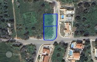 Land plot 1,187 m² in Tremithousa for 370,000 €