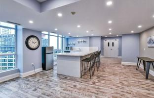 5-bedroom apartment in Old Toronto for C$960,000