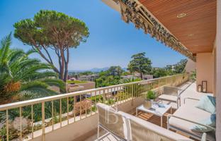4-bedroom apartment in Cannes for 2,480,000 €
