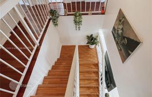 5-bedroom house 226 m² in West End for $685,000