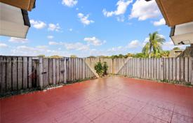 Townhome – West Palm Beach, Florida, USA for $310,000