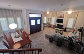 House (Detached) in Aglantzia, Nicosia for Sale for 595,000 €
