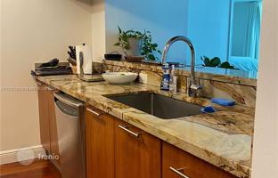 2-bedroom apartments in condo 121 m² in Edgewater (Florida) for $839,000
