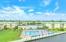 Condo – Boynton Beach, Florida, USA for $285,000