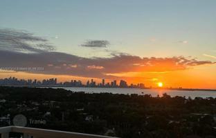 2-bedroom apartments in condo 111 m² in Miami Beach for $750,000