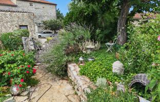 6-bedroom house 187 m² in Glavani for 480,000 €