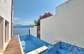 Villa – Tivat (city), Tivat, Montenegro for 2,100,000 €