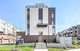 Terraced house – North York, Toronto, Ontario,  Canada for C$1,115,000