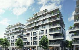 New studio apartment in Boulogne-Billancourt, Ile-de-France, France. Price on request