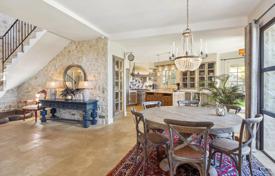 7-bedrooms detached house in Chateauneuf-Grasse, France for 2,800,000 €