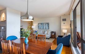 Apartment – Quebec Avenue, Old Toronto, Toronto,  Ontario,   Canada for C$926,000