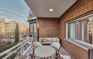 4-bedroom villa 156 m² in Madrid (city) for 2,319,000 €