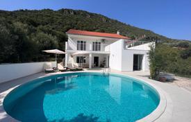 3-bedrooms villa 212 m² in Denovici, Montenegro for 570,000 €