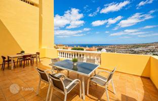2-bedroom apartment 110 m² in Costa Adeje for 449,000 €