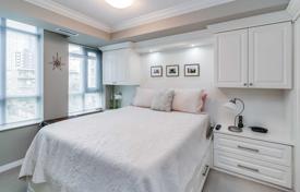 Apartment – Mount Pleasant Road, Old Toronto, Toronto,  Ontario,   Canada for C$939,000