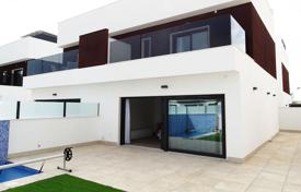Townhouse with a swimming pool at 100 meters from the beach, Torre de la Horadada, Spain for 452,000 €