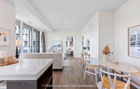 Apartment – North York, Toronto, Ontario,  Canada for C$949,000