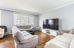 7-bedroom house in Etobicoke for C$2,206,000