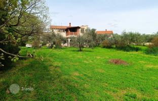 Land plot 848 m² in Galižana for 180,000 €