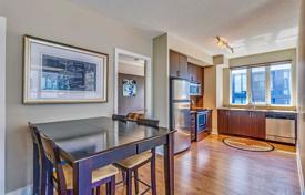 Apartment – Front Street West, Old Toronto, Toronto,  Ontario,   Canada for C$1,175,000