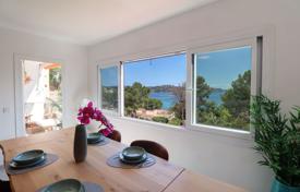 Sunny one-bedroom apartment with sea views in Costa de la Calma, Mallorca, Spain for 398,000 €